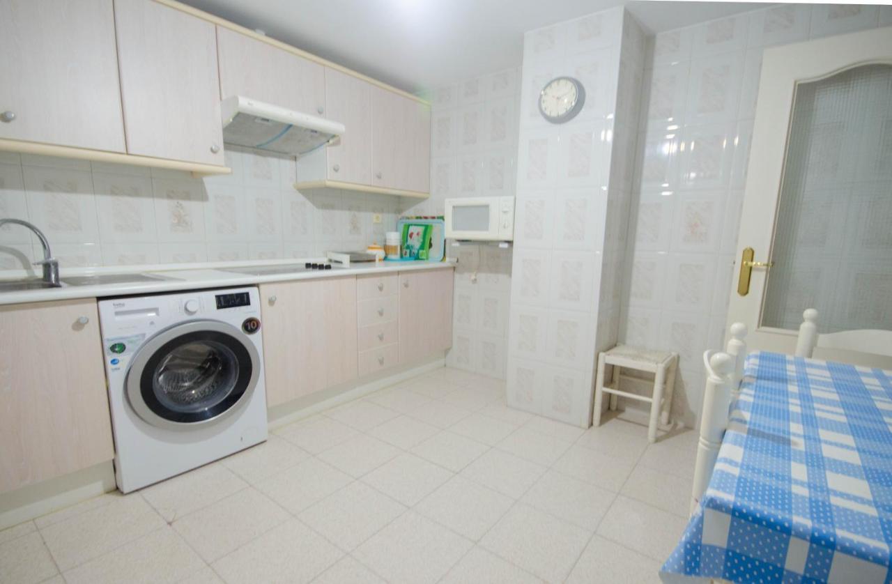 Aparment Neptuno- Located On The Promenade A Few Metres From The Beach. Estepona Eksteriør bilde