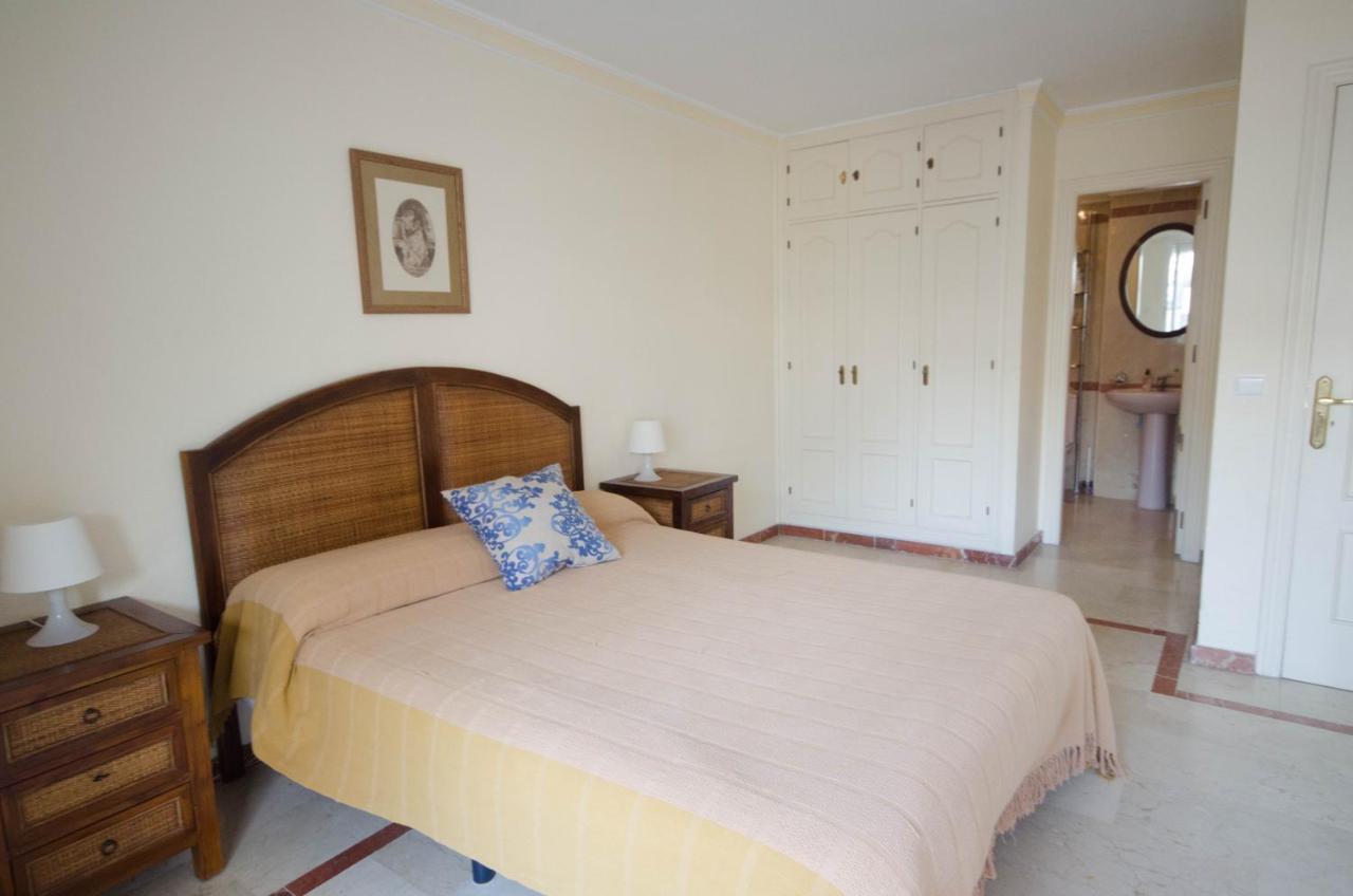 Aparment Neptuno- Located On The Promenade A Few Metres From The Beach. Estepona Eksteriør bilde