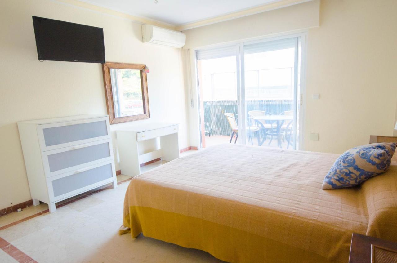 Aparment Neptuno- Located On The Promenade A Few Metres From The Beach. Estepona Eksteriør bilde